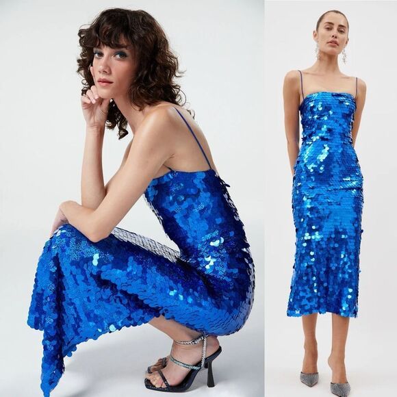 Elegant Blue Sequin Midi Dress - Picture 1 of 16